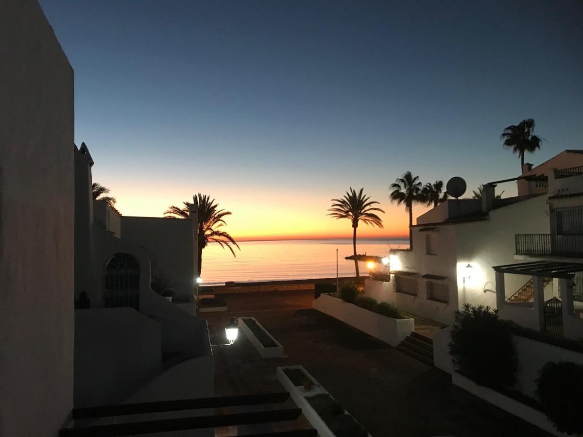 Gaviotas Appartement Manilva Buitenkant foto